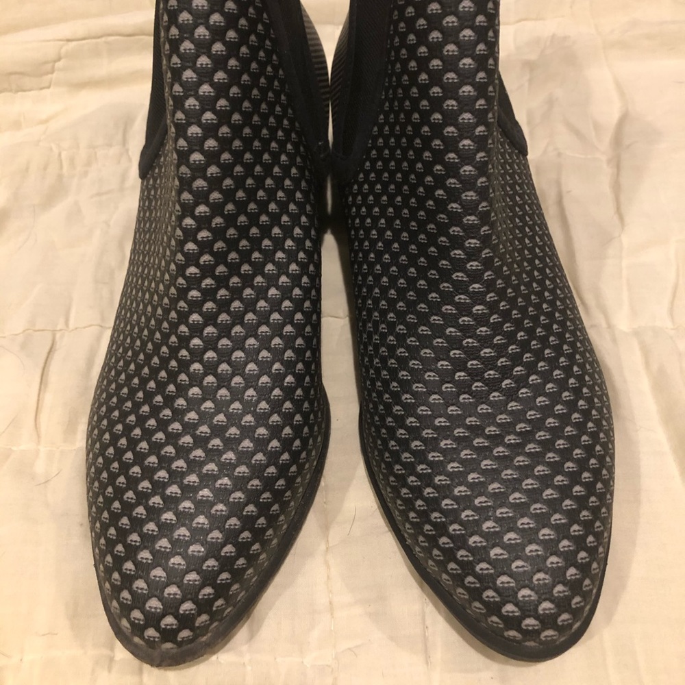 Betabrand tennis western booties